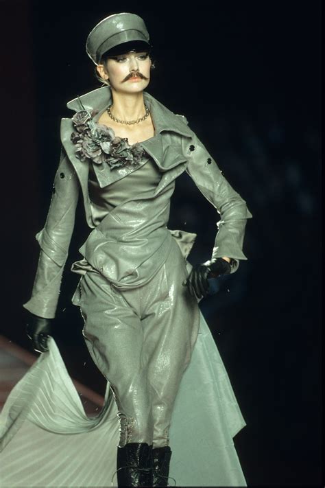 dior fall winter 2000|christian dior fall 2000 costume.